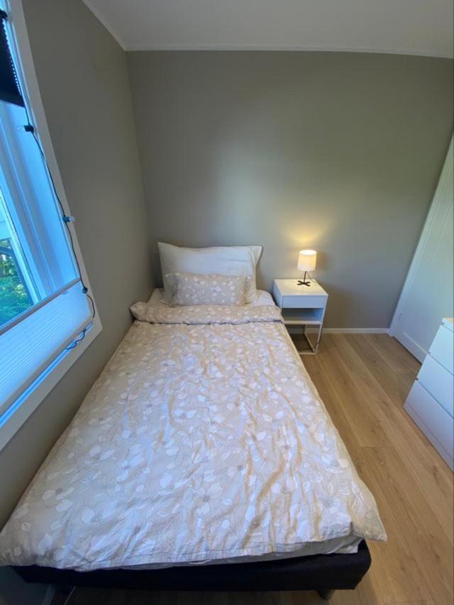 Modern Apartment With Free Parking Bergen Extérieur photo
